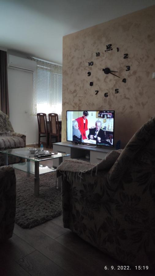Centar_park Apartment Arandjelovac Bagian luar foto